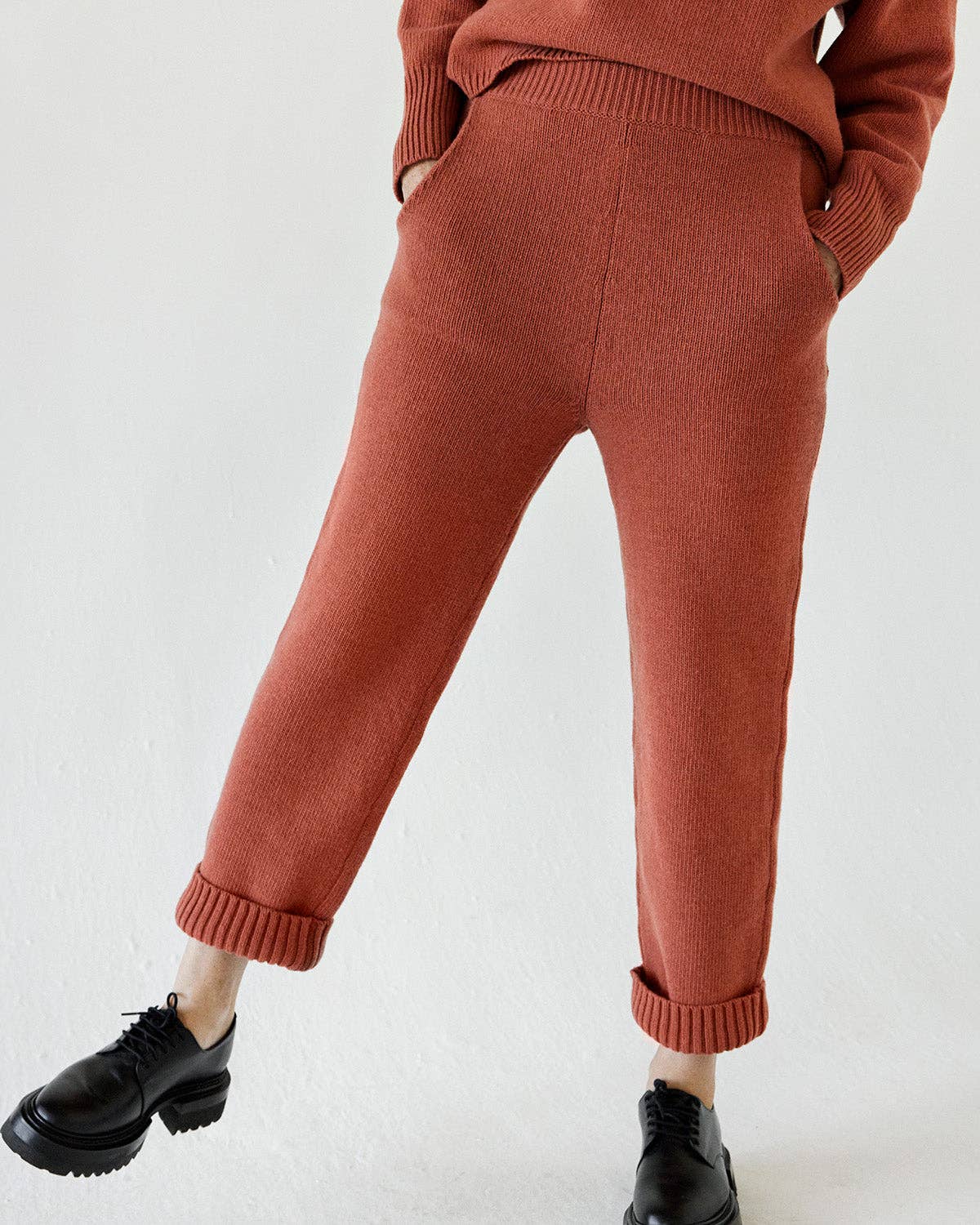 Šilas: Terracotta Recycled Wool Pants